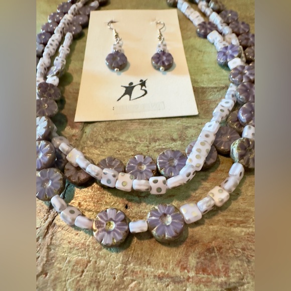 3 Strand Czech Glass Set - Picture 2 of 3